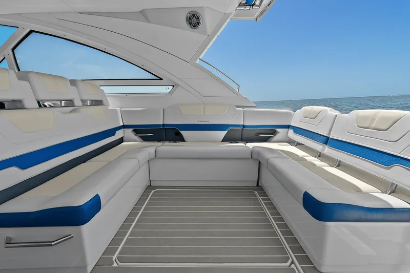 Slide: The Image of Formula 400 SUPER SPORT CROSSOVER 2019 - 45