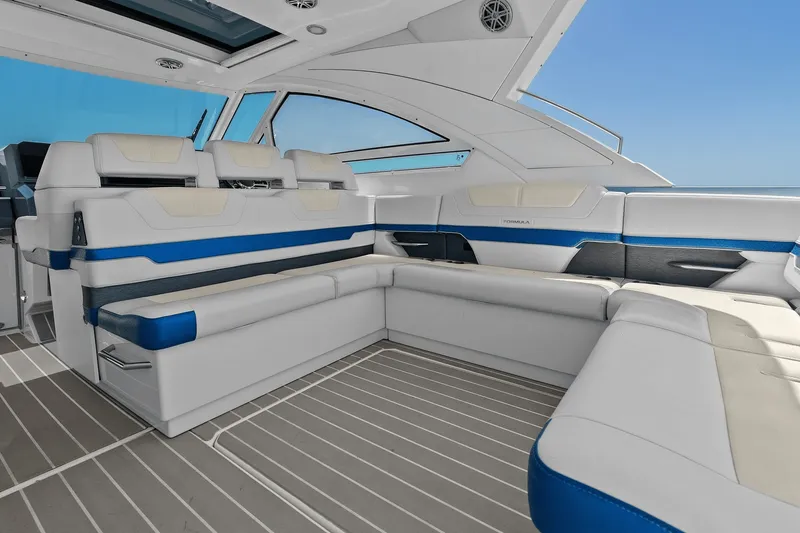 Slide: The Image of Formula 400 SUPER SPORT CROSSOVER 2019 - 46