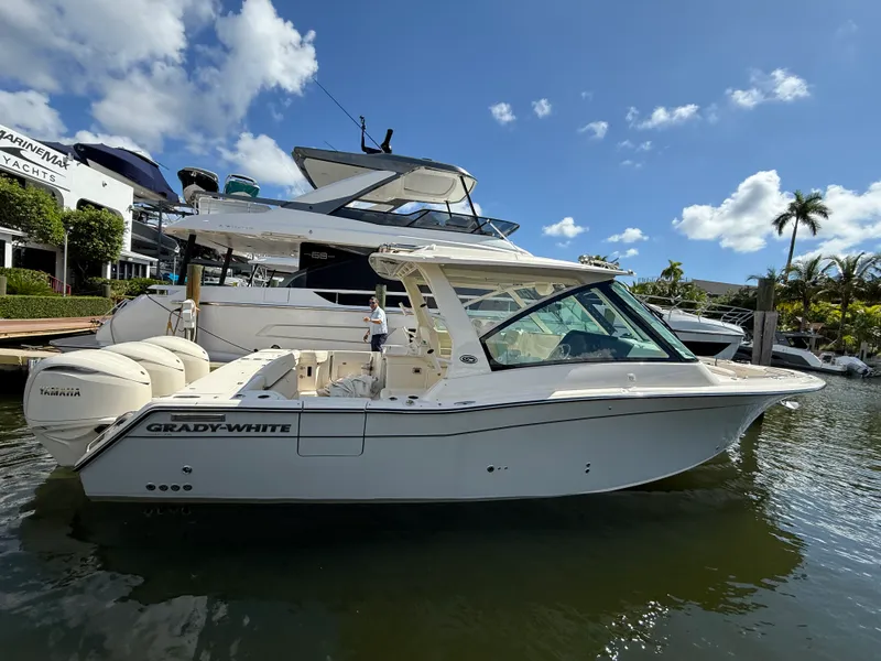 Slide: The Image of Grady-White Freedom 345 2025 - 1