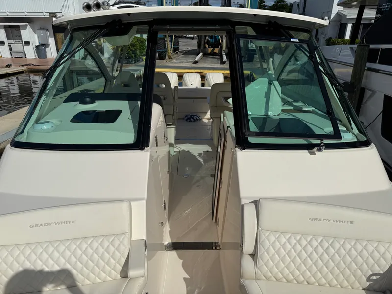 Slide: The Image of Grady-White Freedom 345 2025 - 9