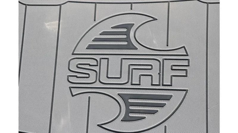 Slide: The Image of Chaparral 21 Surf 2025 - 30