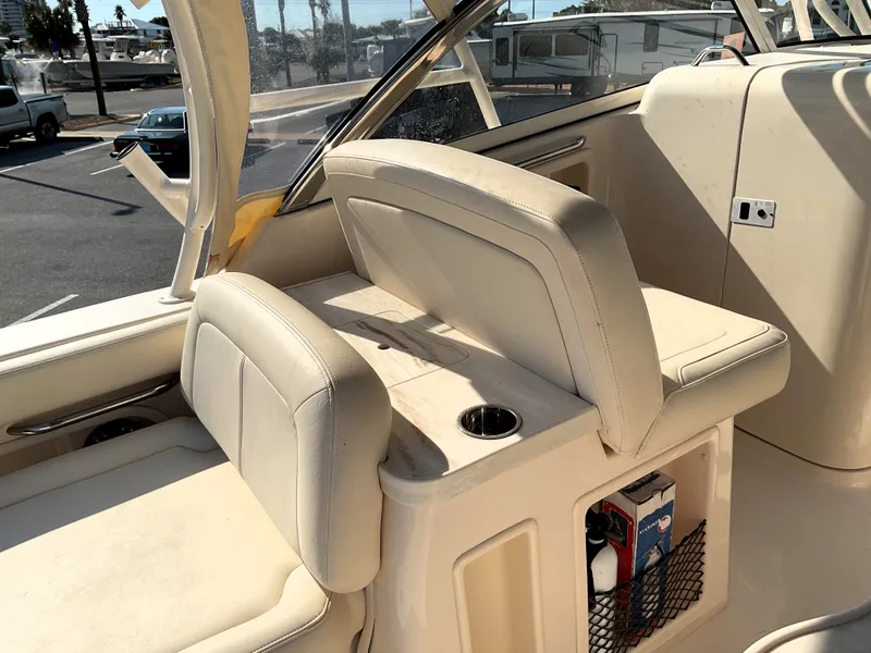 Slide: The Image of Grady-White 307 FREEDOM 2021 - 16