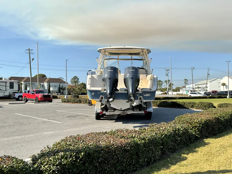 Slide: The Image of Grady-White 307 FREEDOM 2021 - 5