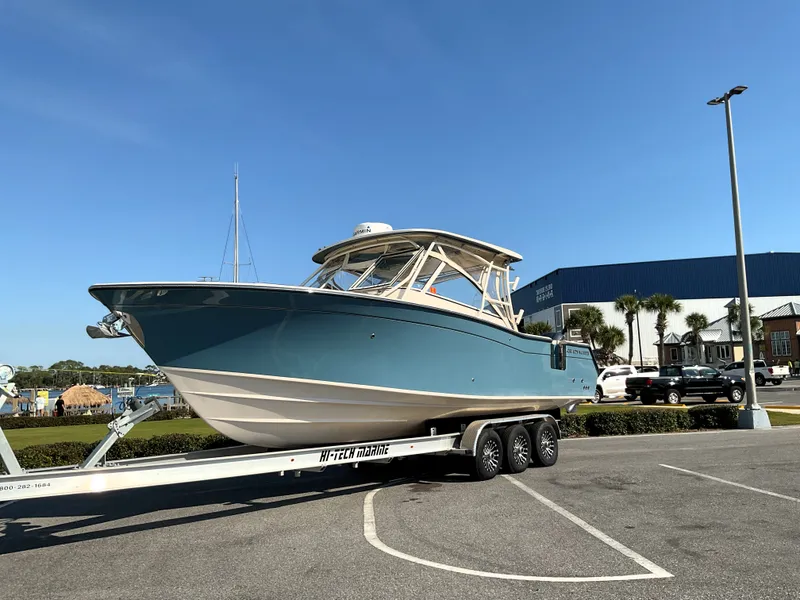 Slide: The Image of Grady-White 307 FREEDOM 2021 - 7