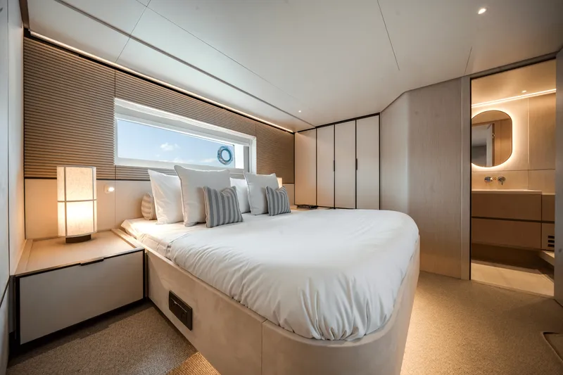 Slide: The Image of Azimut Seadeck 6 2025 - 39