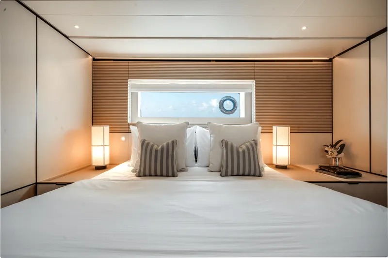 Slide: The Image of Azimut Seadeck 6 2025 - 41