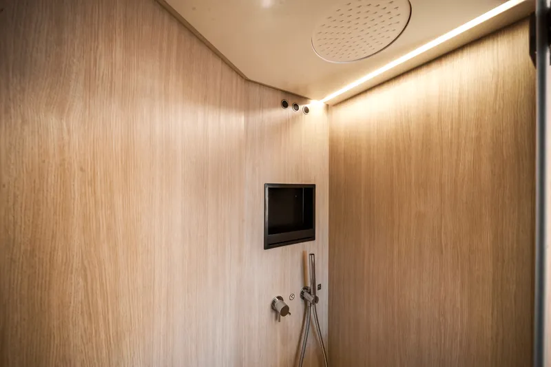 Slide: The Image of Azimut Seadeck 6 2025 - 47