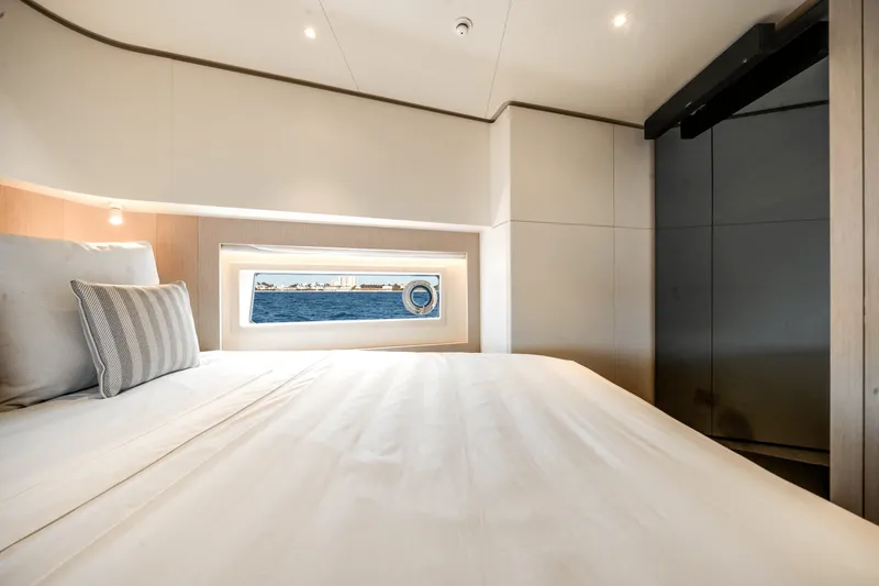 Slide: The Image of Azimut Seadeck 6 2025 - 52