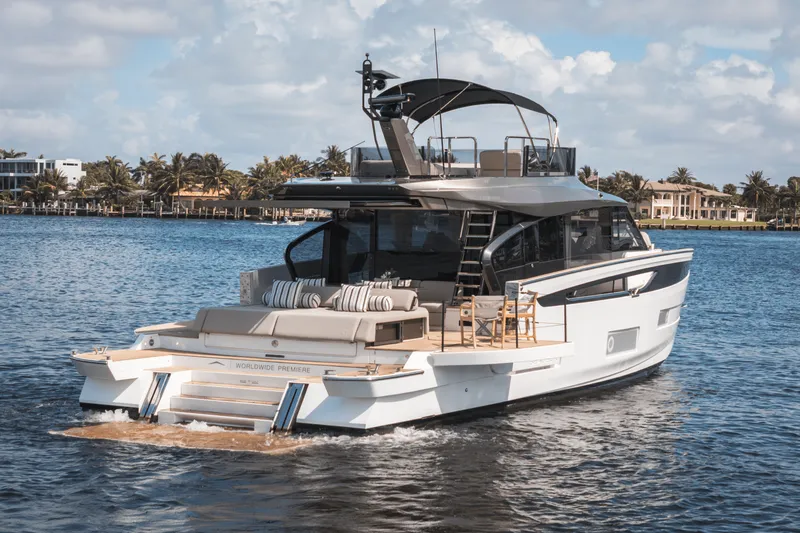 Slide: The Image of Azimut Seadeck 6 2025 - 78