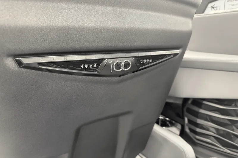 Slide: The Image of Nautique Super Air Nautique G23 2025 - 19