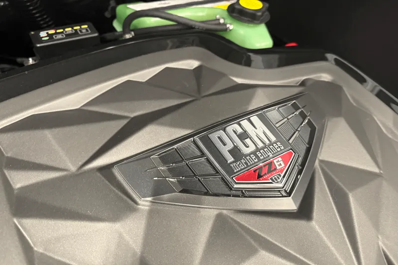 Slide: The Image of Nautique Super Air Nautique G23 2025 - 25