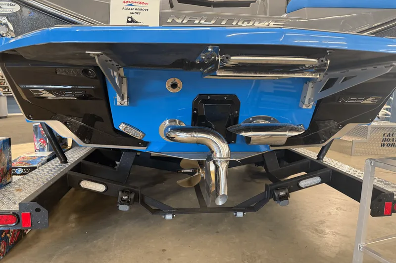 Slide: The Image of Nautique Super Air Nautique G23 2025 - 8