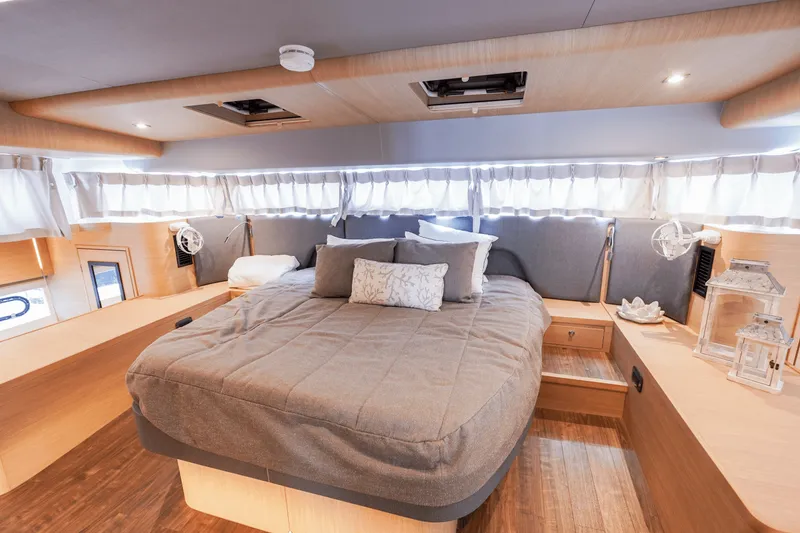 Slide: The Image of Aquila 54 Yacht 2023 - 36