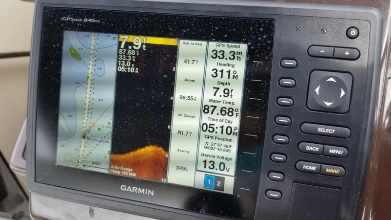 Slide: The Image of Regal 35 Express Cruiser 2013 - 102