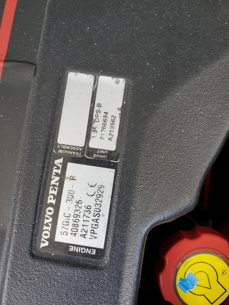 Slide: The Image of Regal 35 Express Cruiser 2013 - 126