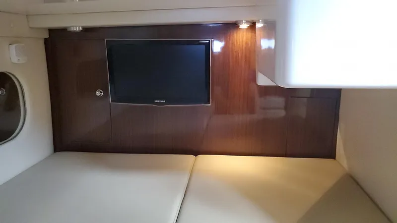 Slide: The Image of Regal 35 Express Cruiser 2013 - 132