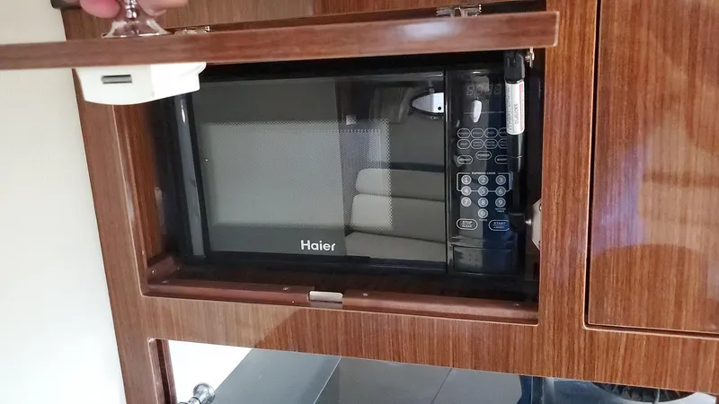 Slide: The Image of Regal 35 Express Cruiser 2013 - 140