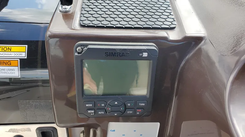 Slide: The Image of Regal 35 Express Cruiser 2013 - 150