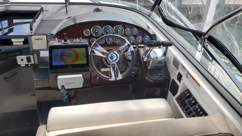 Slide: The Image of Regal 35 Express Cruiser 2013 - 155