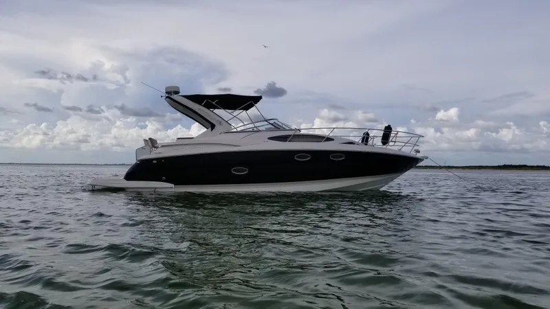 Slide: The Image of Regal 35 Express Cruiser 2013 - 63