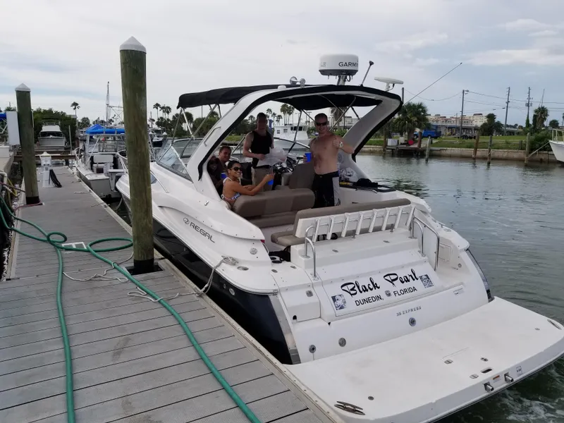 Slide: The Image of Regal 35 Express Cruiser 2013 - 78