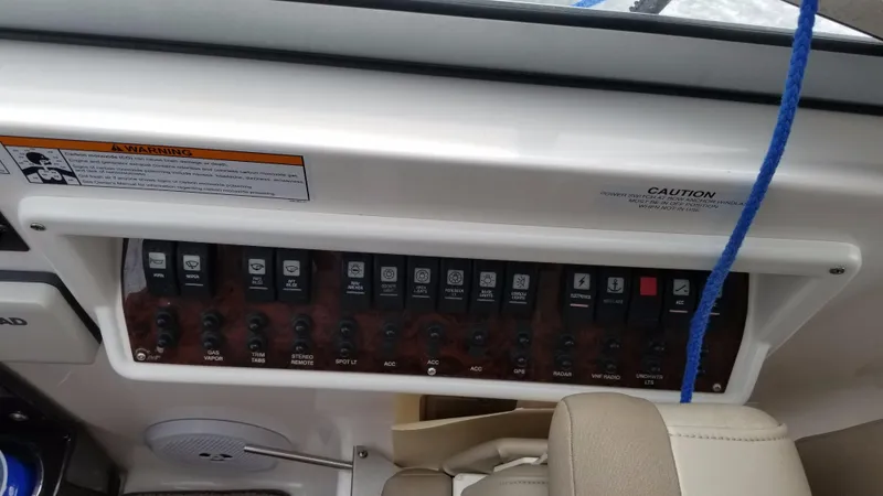 Slide: The Image of Regal 35 Express Cruiser 2013 - 88