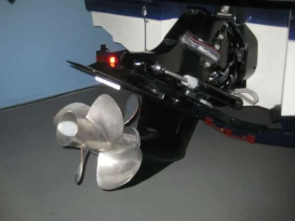 Slide: The Image of Crownline Boats 275 SS 2013 - 13