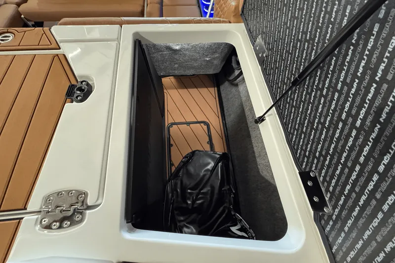 Slide: The Image of Nautique Super Air Nautique GS24 2025 - 11