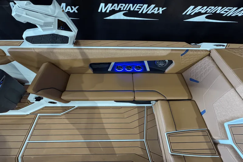 Slide: The Image of Nautique Super Air Nautique GS24 2025 - 24