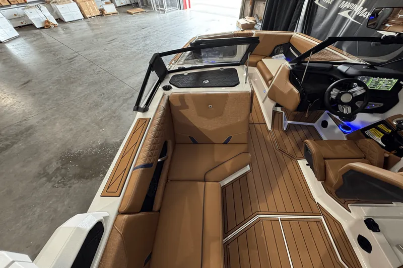 Slide: The Image of Nautique Super Air Nautique GS24 2025 - 36