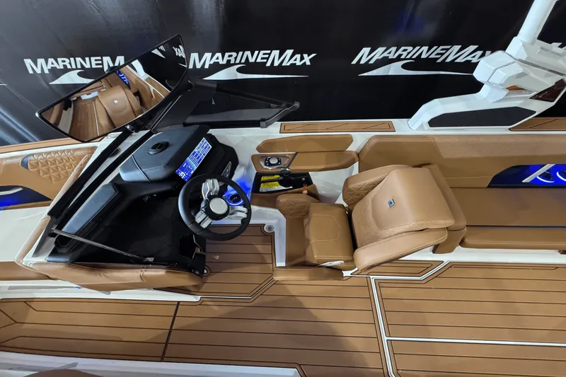 Slide: The Image of Nautique Super Air Nautique GS24 2025 - 44