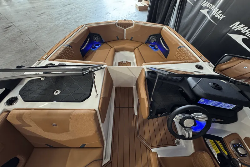 Slide: The Image of Nautique Super Air Nautique GS24 2025 - 51