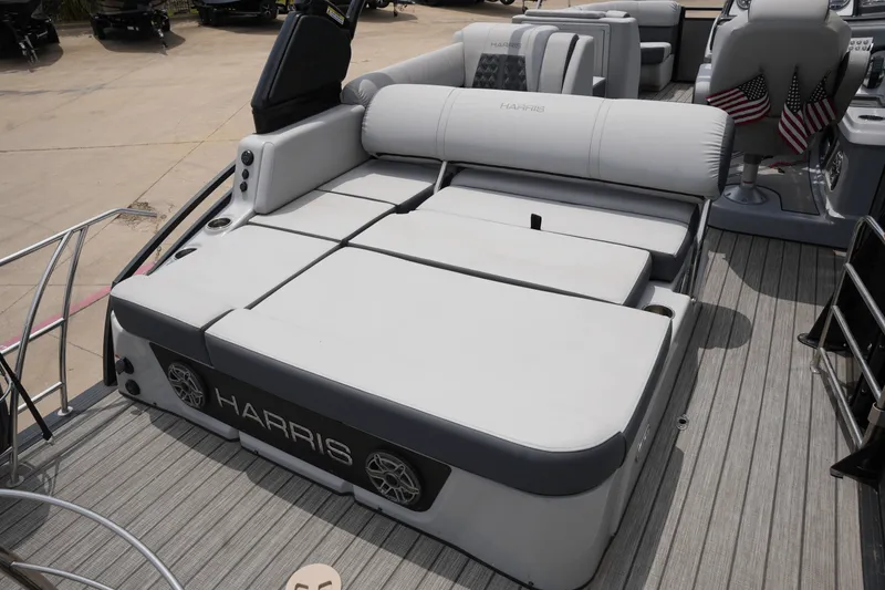 Slide: The Image of Harris 230 SOLSTICE 2022 - 19