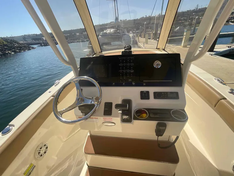 Slide: The Image of Scout 235 XSF 2020 - 11