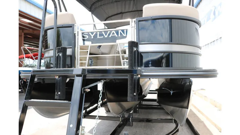 Slide: The Image of Sylvan L3 DLZ Bar Tri-Toon 2025 - 10
