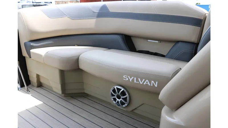 Slide: The Image of Sylvan L3 DLZ Bar Tri-Toon 2025 - 32