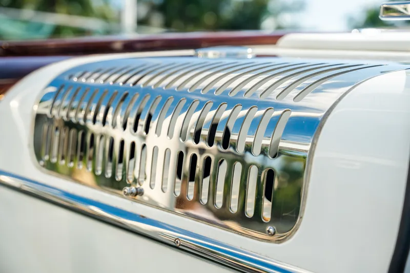 Slide: The Image of Riva 33 AQUARIVA GUCCI 2012 - 21