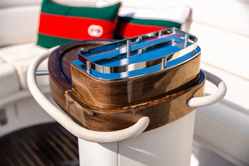 Slide: The Image of Riva 33 AQUARIVA GUCCI 2012 - 28