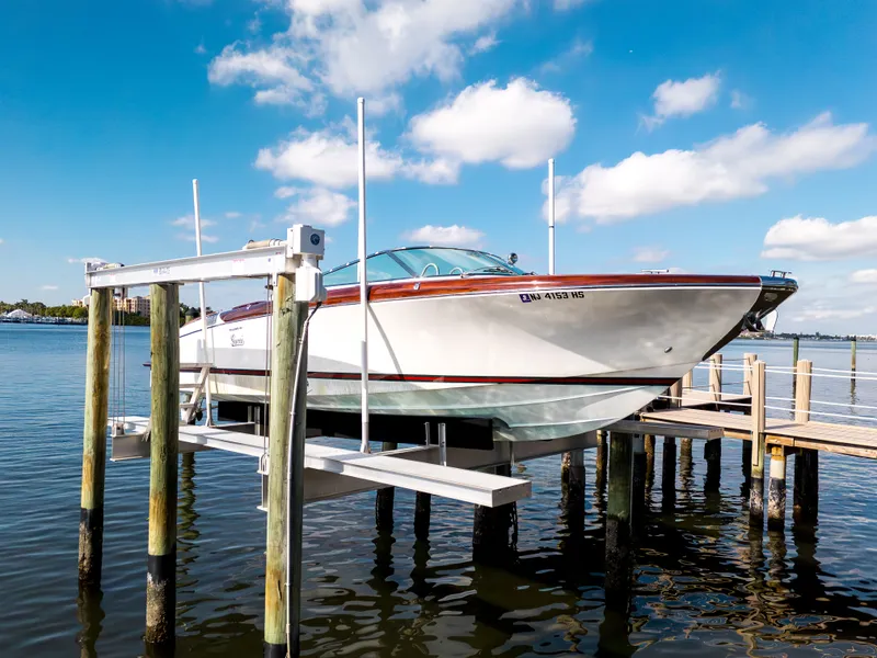 Slide: The Image of Riva 33 AQUARIVA GUCCI 2012 - 41