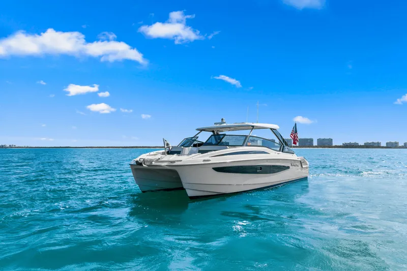 Slide: The Image of Aquila 32 2022 - 1