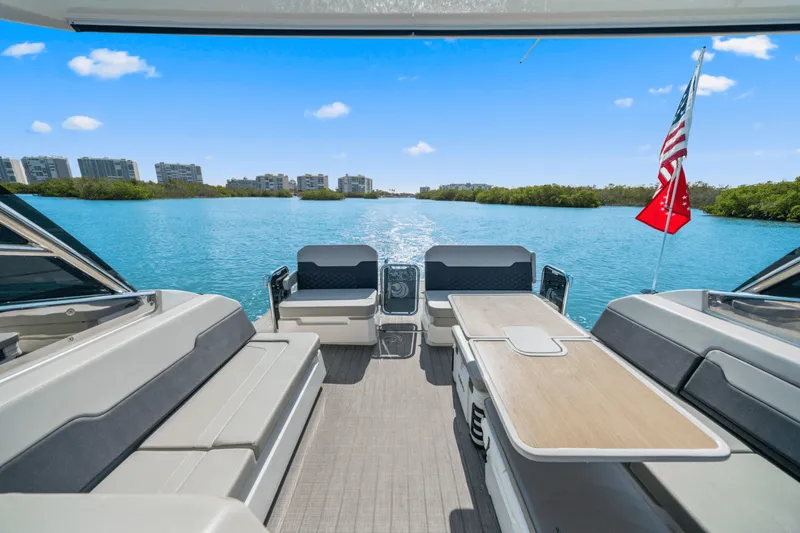 Slide: The Image of Aquila 32 2022 - 16