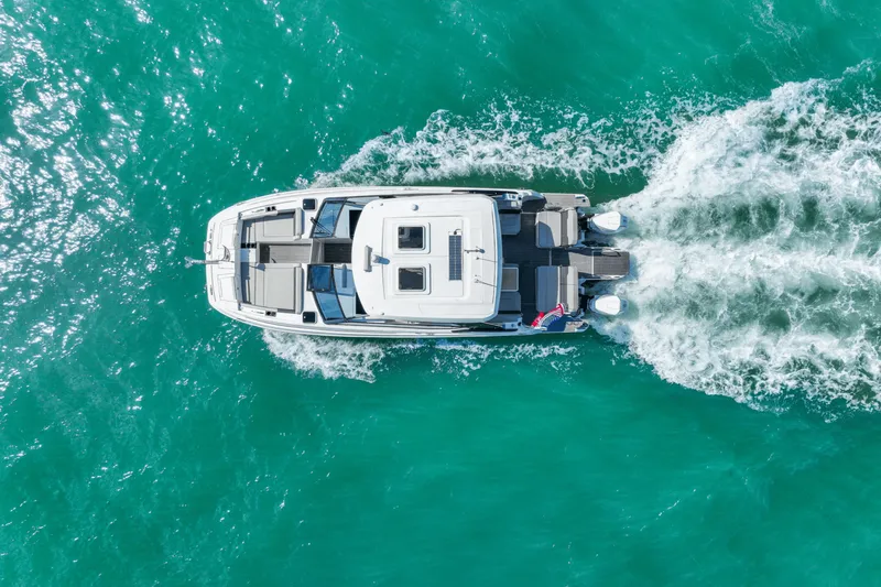 Slide: The Image of Aquila 32 2022 - 2