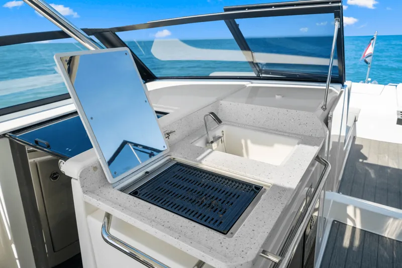 Slide: The Image of Aquila 32 2022 - 29