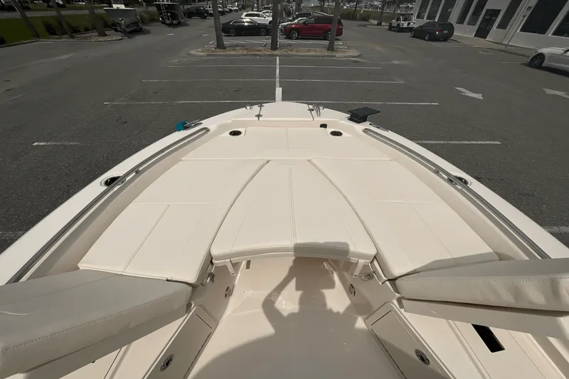 Slide: The Image of Grady-White 251 CE 2025 - 11