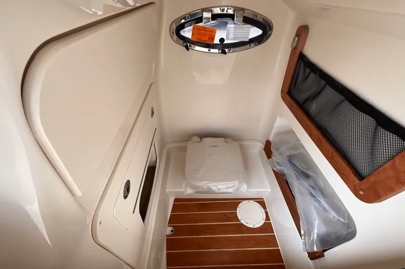 Slide: The Image of Grady-White 251 CE 2025 - 14