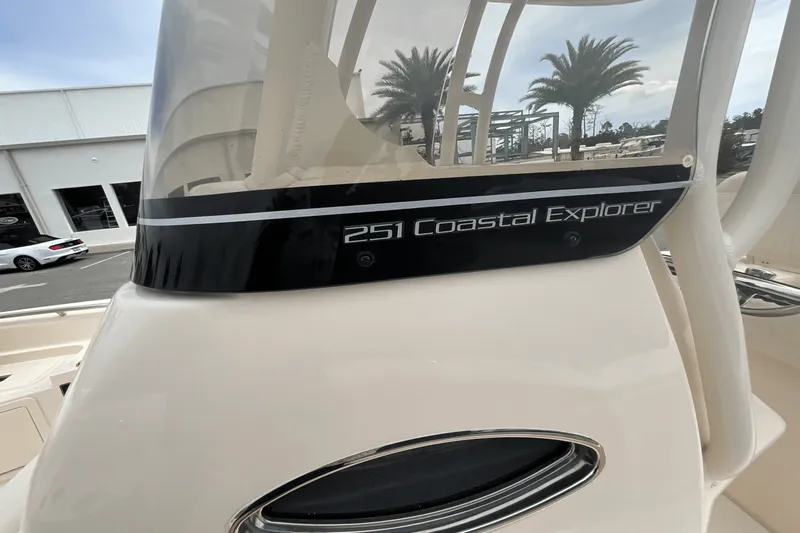 Slide: The Image of Grady-White 251 CE 2025 - 19