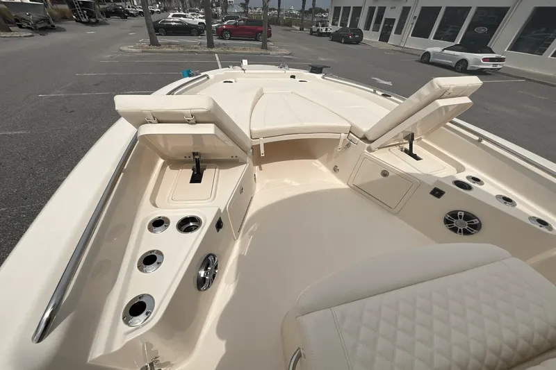 Slide: The Image of Grady-White 251 CE 2025 - 23