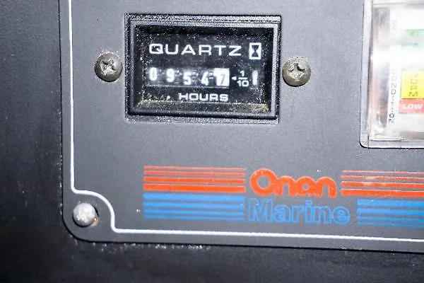 Slide: The Image of Viking 43 Convertible 2001 - 21