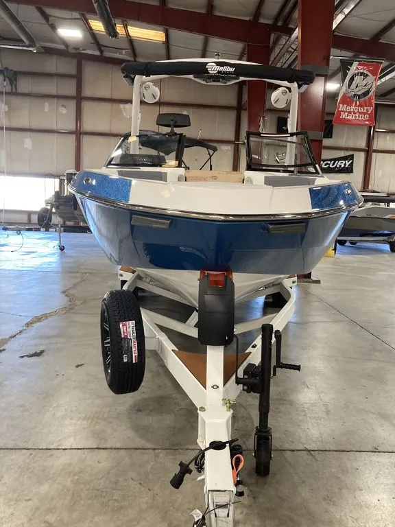 Slide: The Image of Malibu 23 LSV 2026 - 1