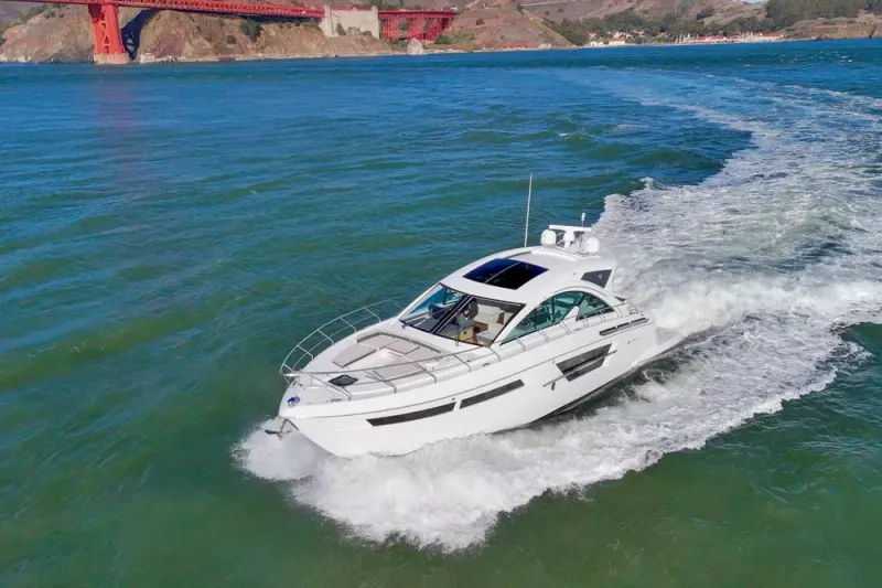 Slide: The Image of Cruisers 54 Cantius 2019 - 102